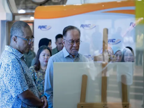 Sesi Taklimat Cadangan Pemuliharaan Stesen Keretapi Kuala Lumpur dan Operasi ETS 3 kepada Perdana Menteri