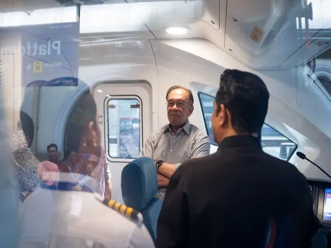 Sesi Taklimat Cadangan Pemuliharaan Stesen Keretapi Kuala Lumpur dan Operasi ETS 3 kepada Perdana Menteri